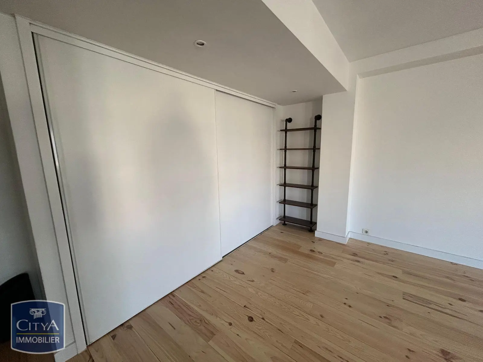 Photo 3 Appartement 2 pièces 65.96m²