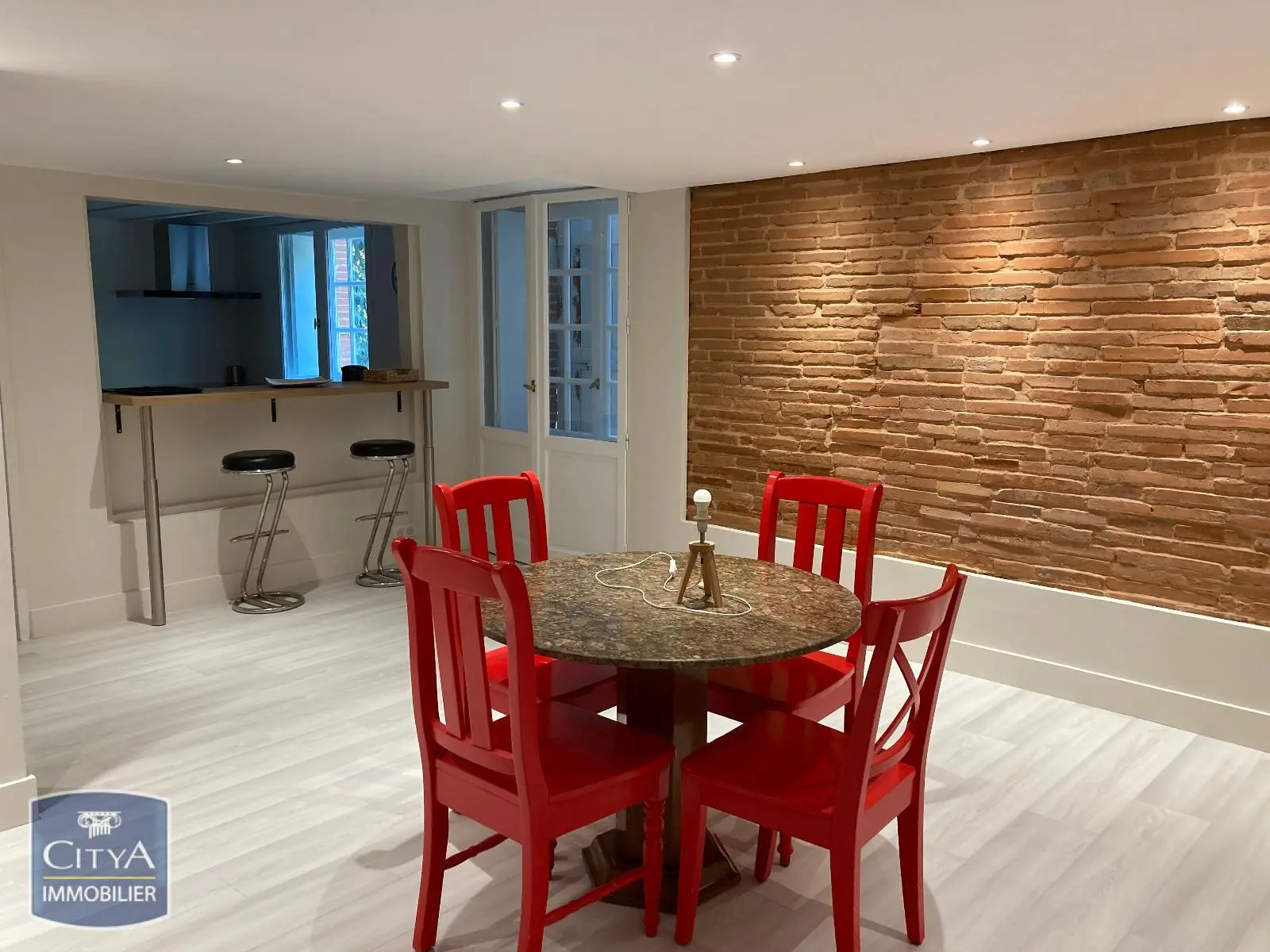 Photo 2 Appartement 1 pièce 14.95m²