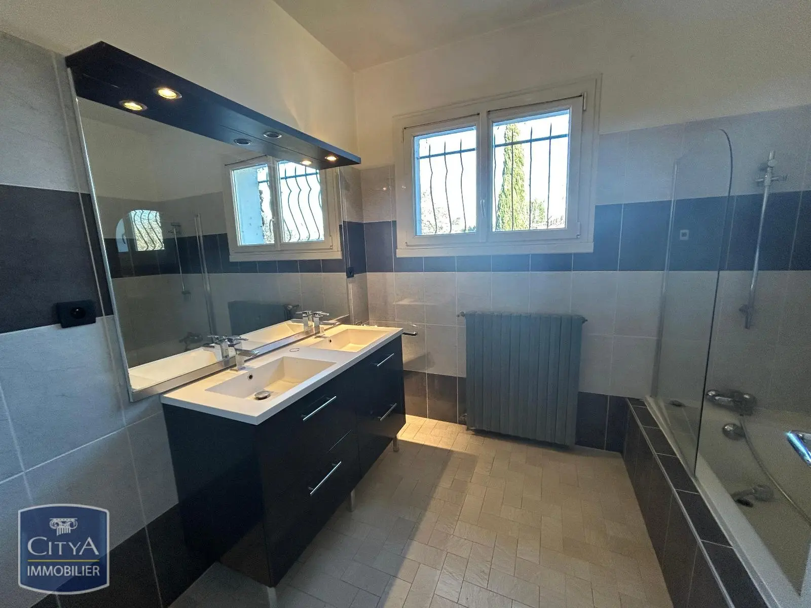 Photo 17 Maison 5 pièces 150m²