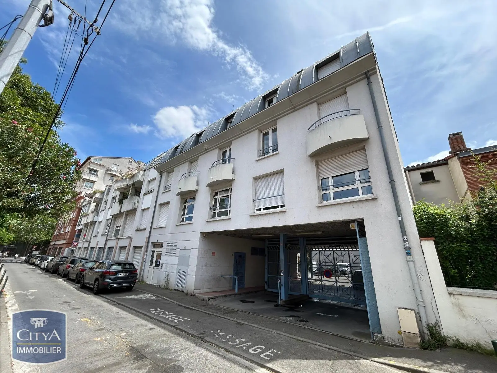 Photo 1 Appartement 1 pièce 19.77m²