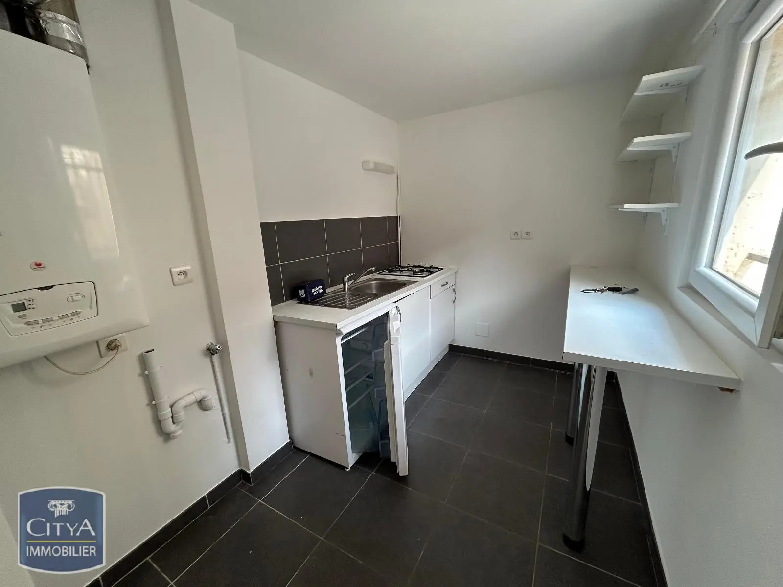 Photo 2 Appartement 1 pièce 26.01m²