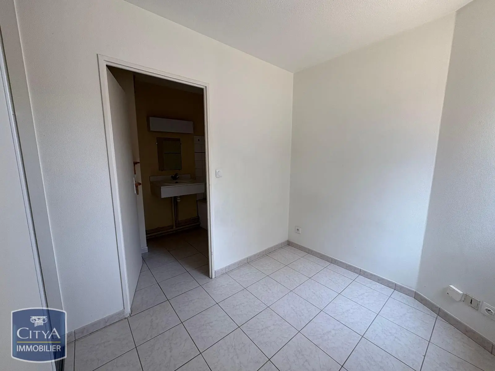 Photo 5 Appartement 1 pièce 28.39m²