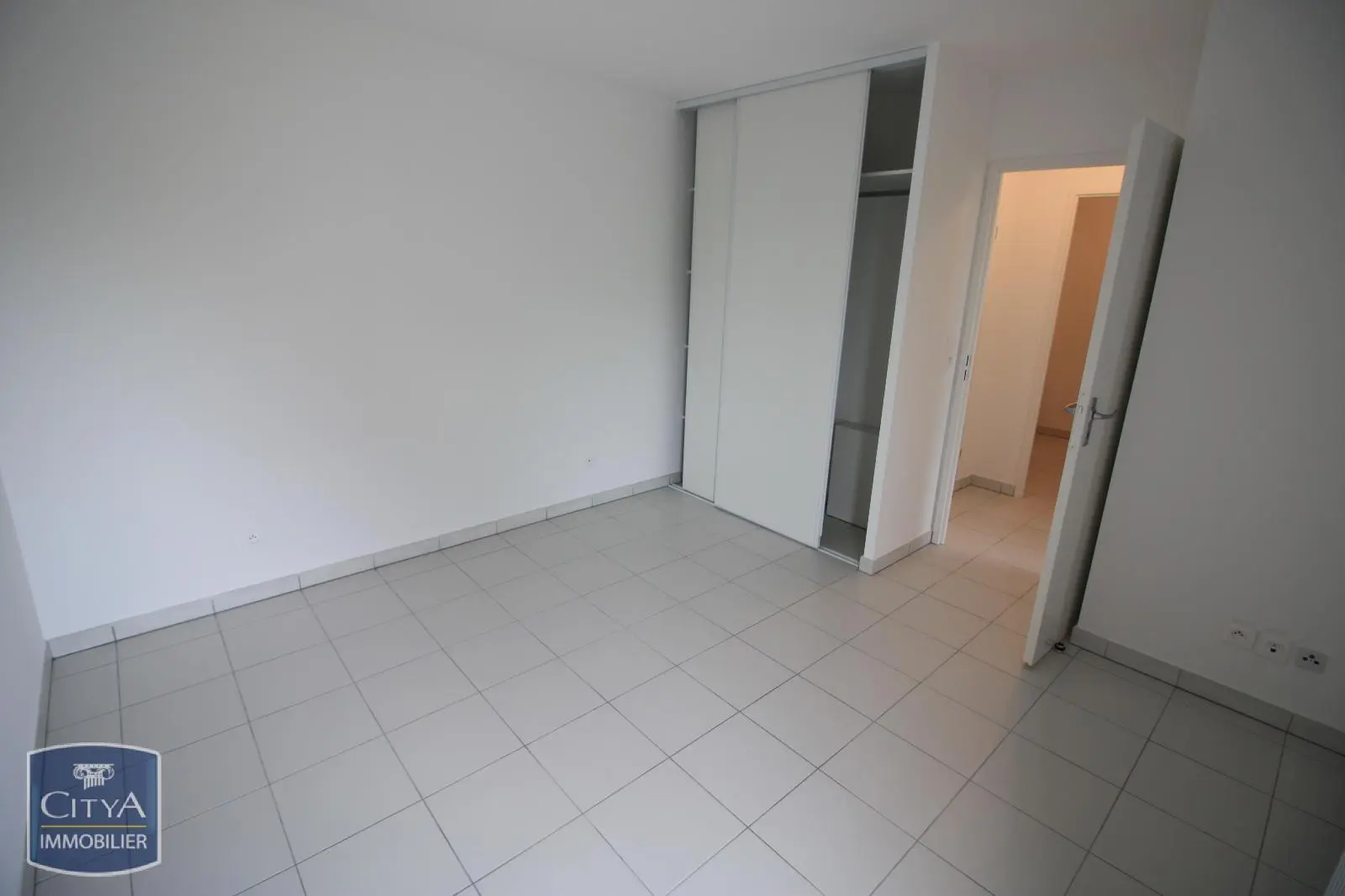 Photo 3 Appartement 2 pièces 42.06m²