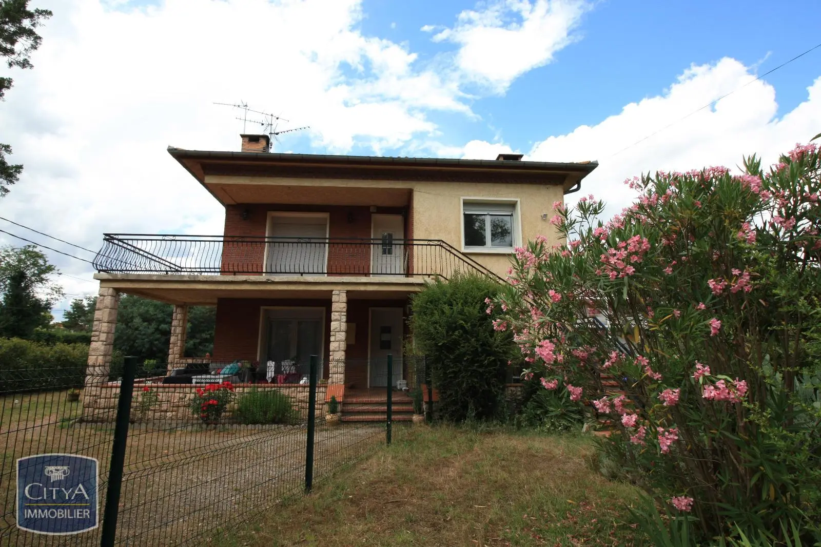 Photo 1 Appartement 4 pièces 97.22m²