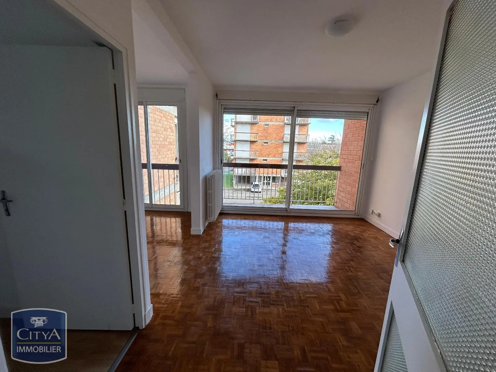 Photo 1 Appartement 1 pièce 32.95m²