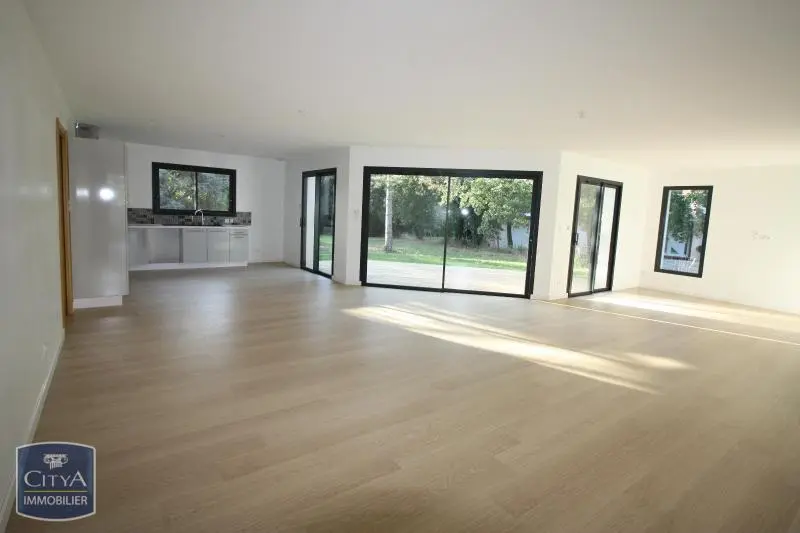 Photo 3 Maison 5 pièces 138.91m²