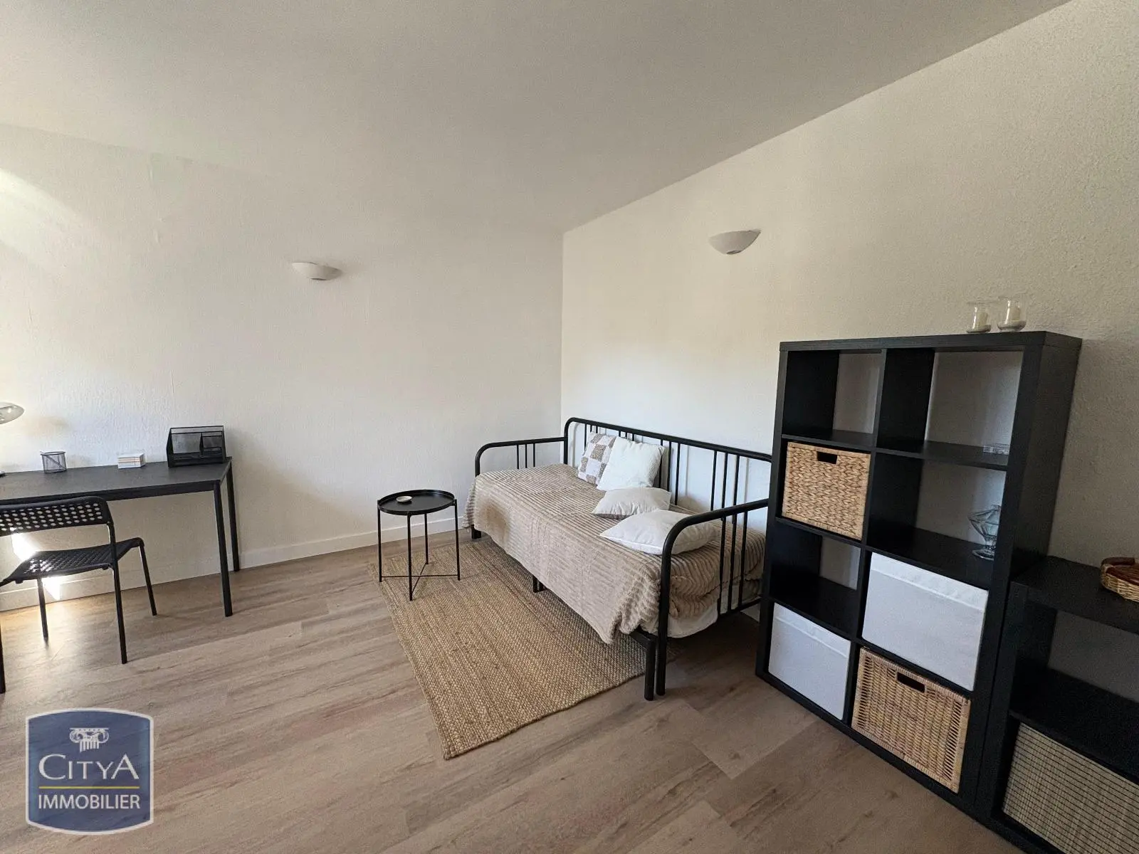 Photo 1 Appartement 1 pièce 24.85m²