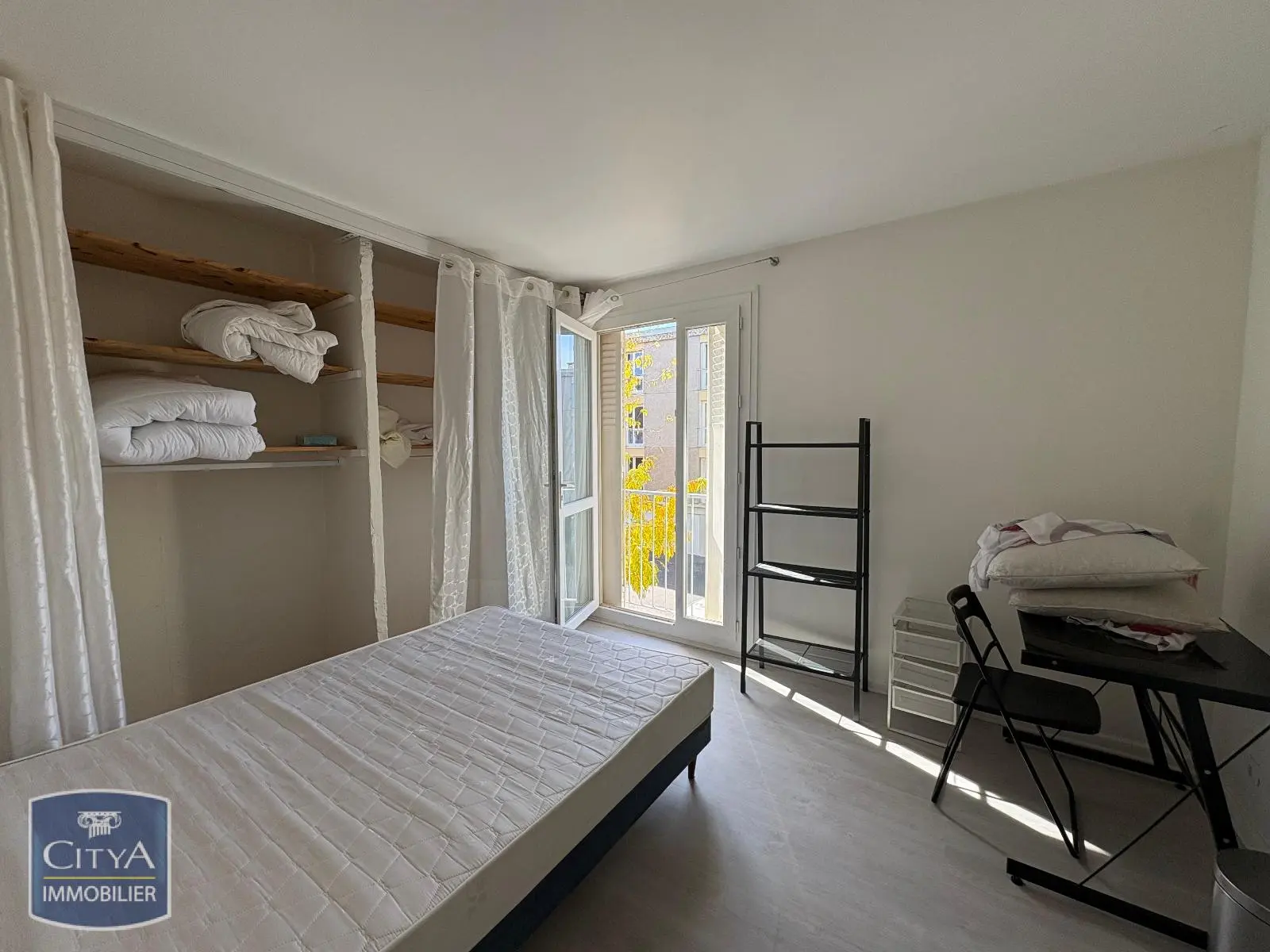 Photo 1 Appartement 1 pièce 14.02m²