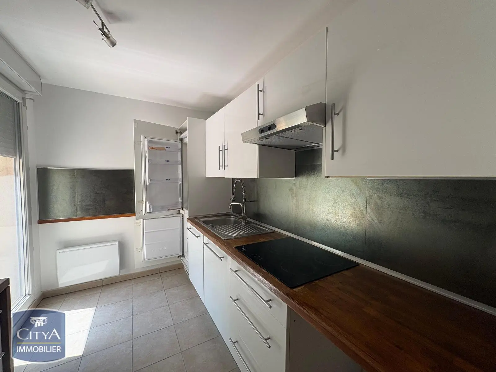 Photo 2 Appartement 4 pièces 87.38m²