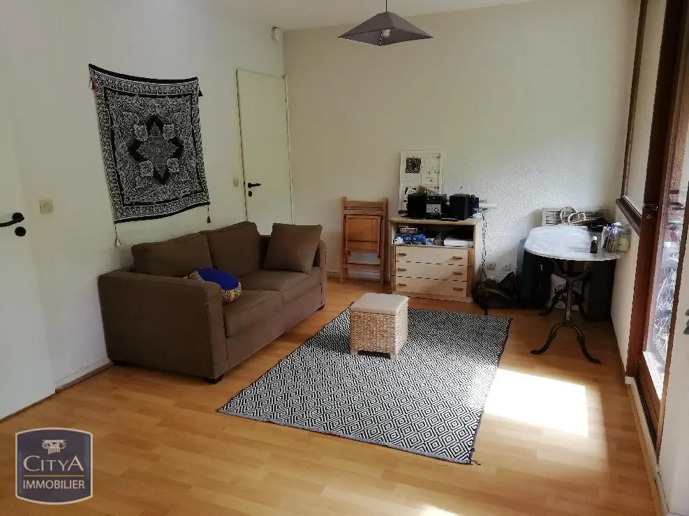 Photo 1 Appartement 1 pièce 33.67m²