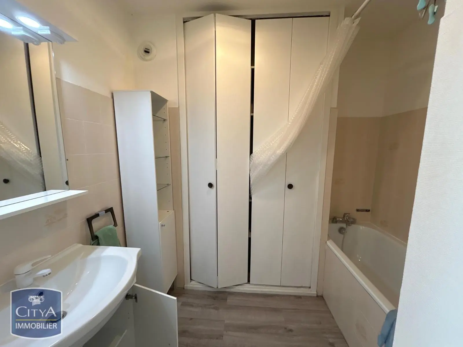 Photo 4 Appartement 1 pièce 37.94m²