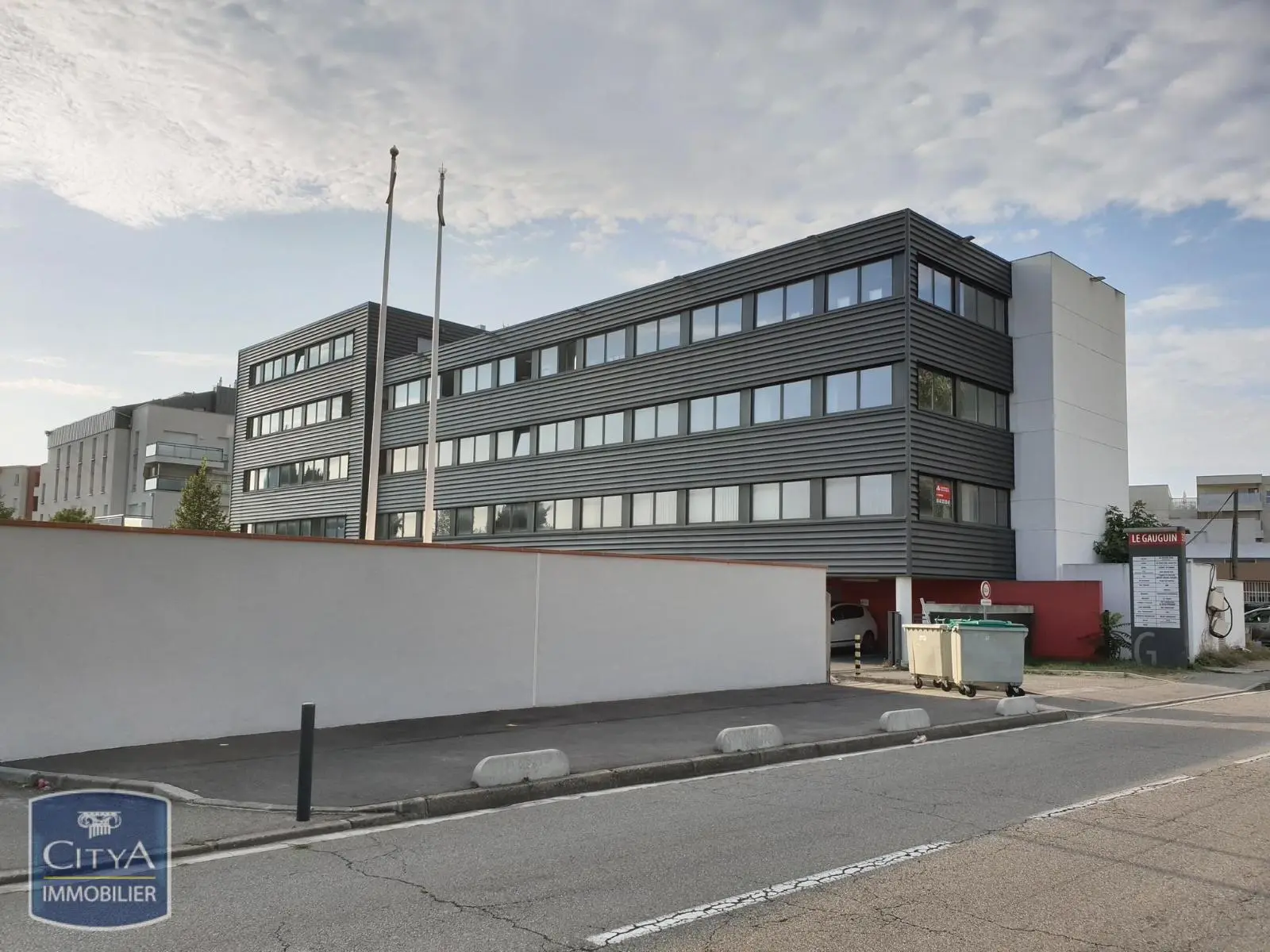 Photo 3 Local Professionnel 1 pièce 29m²