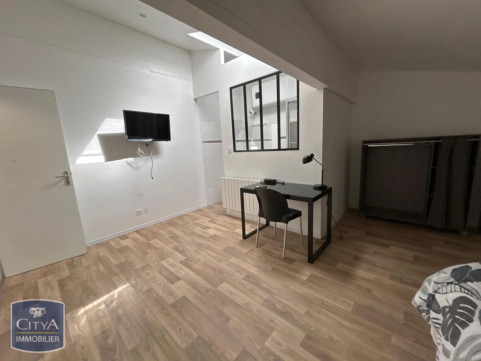 Photo 2 Appartement 1 pièce 21.12m²