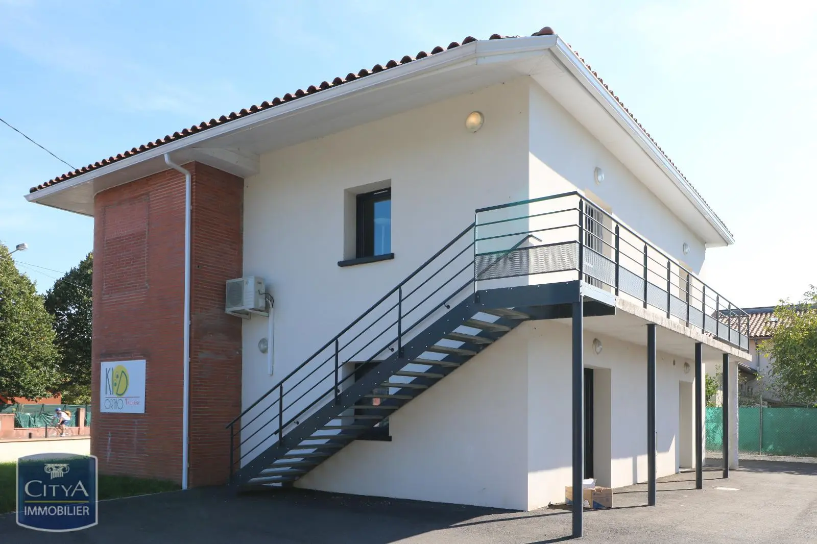 Photo 2 Local Commercial