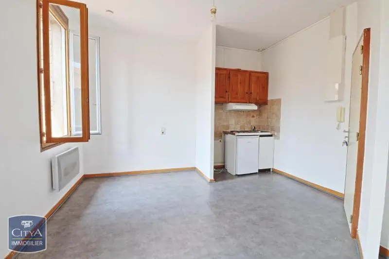Photo 1 Appartement 1 pièce 22.05m²