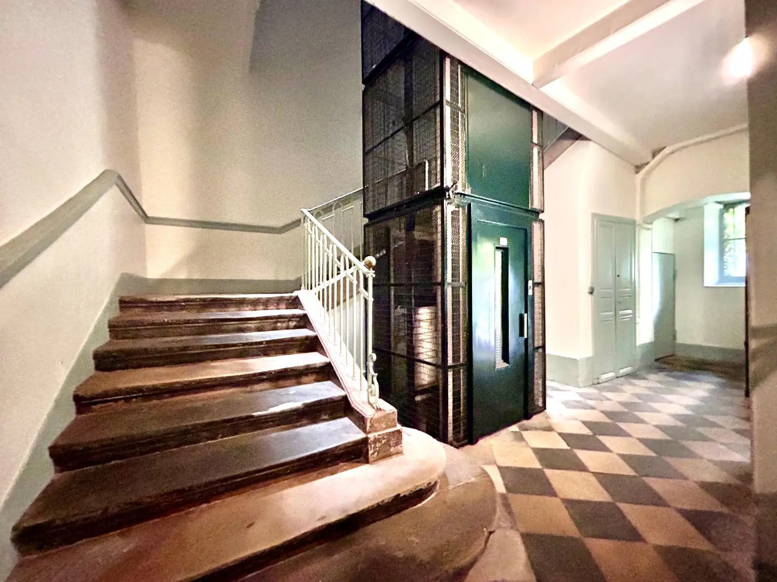 Photo 2 Appartement 3 pièces 91.5m²