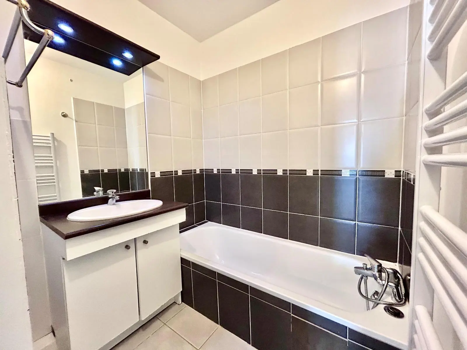 Photo 7 Appartement 4 pièces 80.04m²