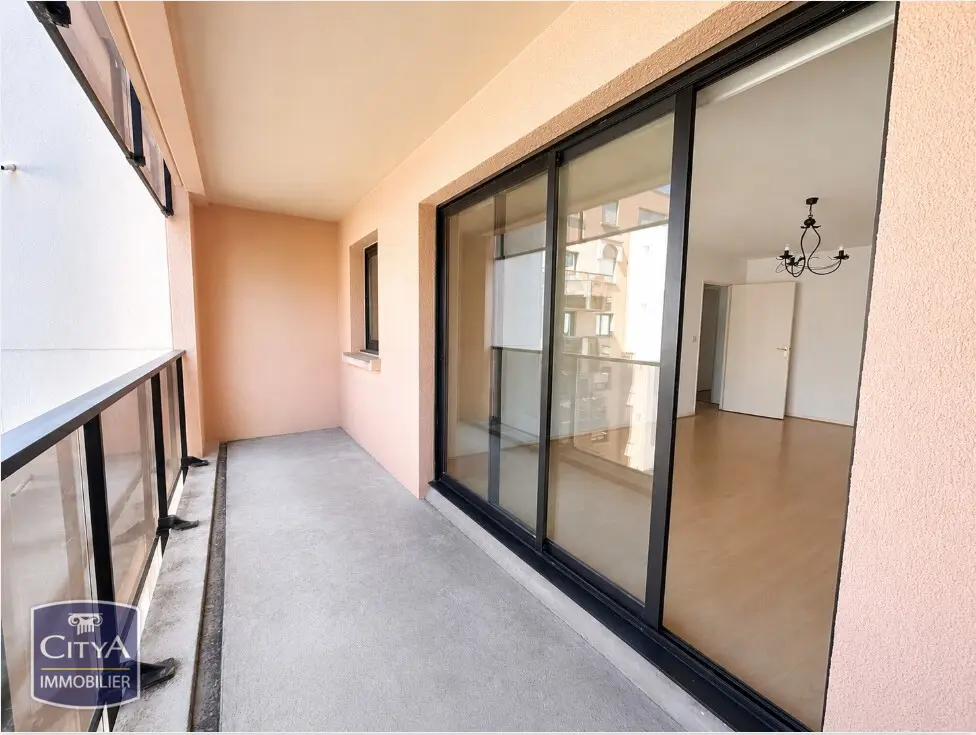 Photo 1 Appartement 3 pièces 70.37m²