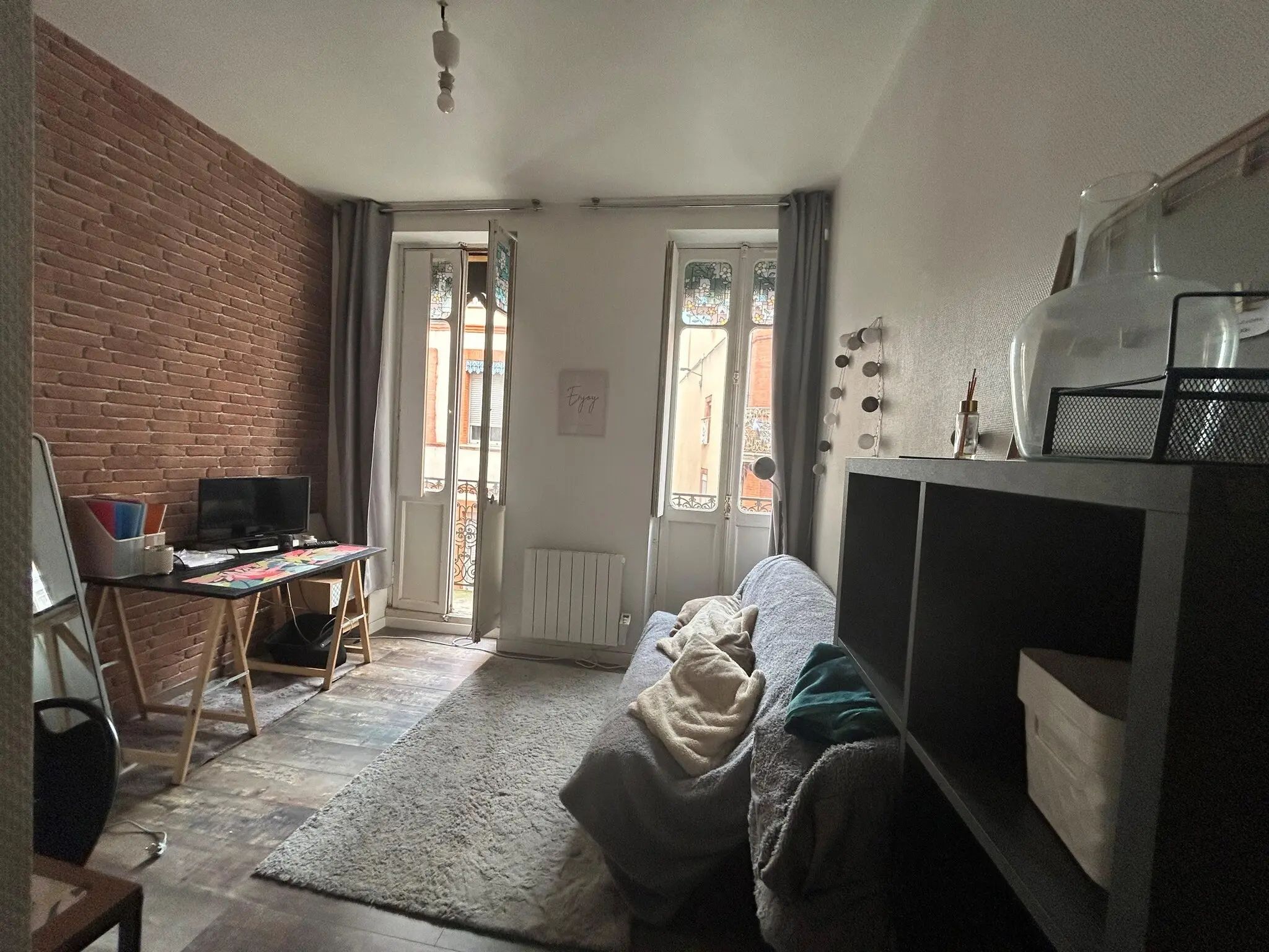 Photo 2 Appartement 1 pièce 16.27m²