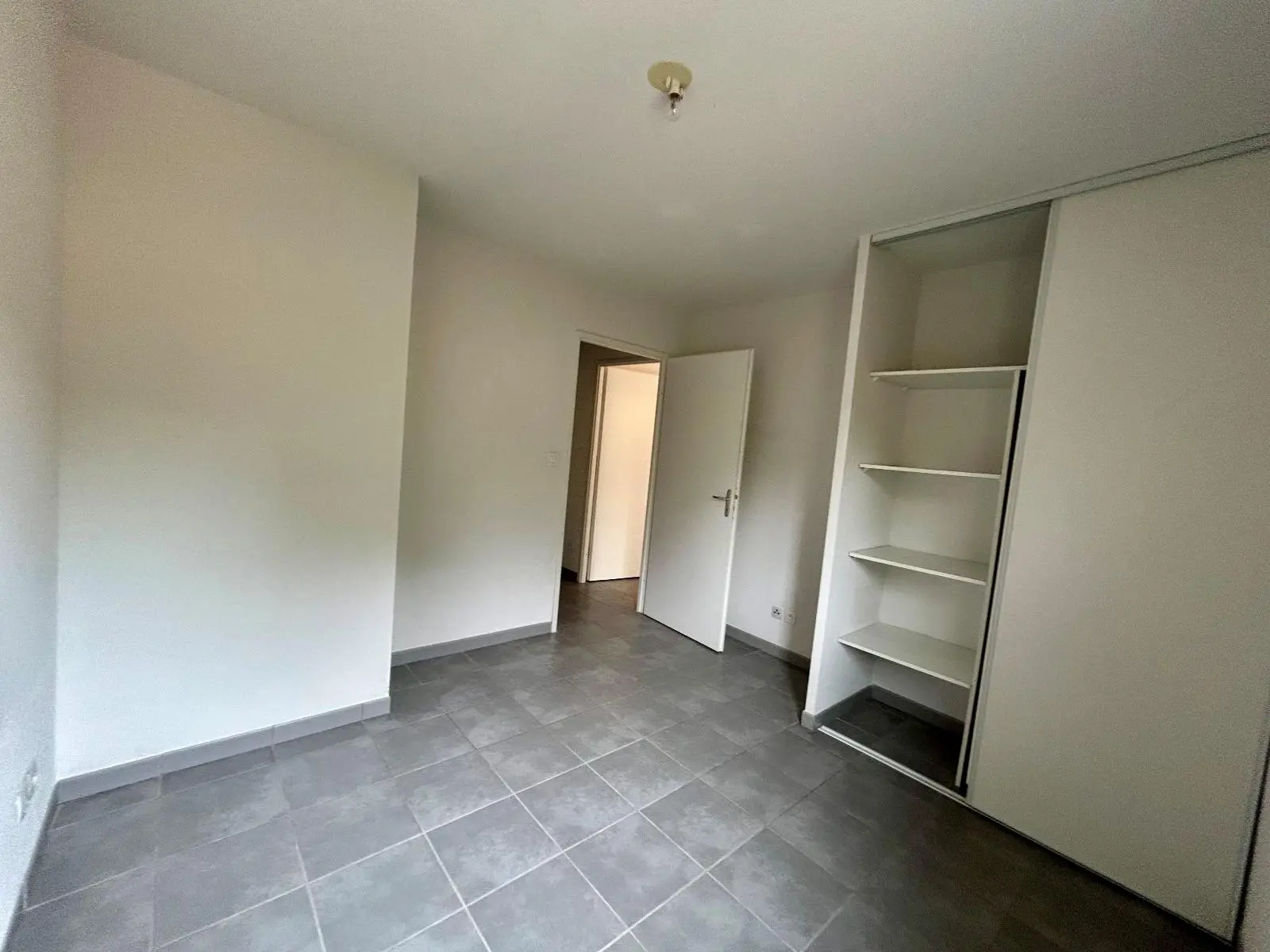 Photo 3 Appartement 2 pièces 38.27m²