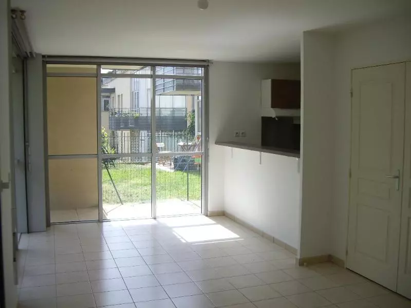 Illustration pour Appartement 1 pièce 36.86m² Photo Appartement 1 pièce 36.86m²