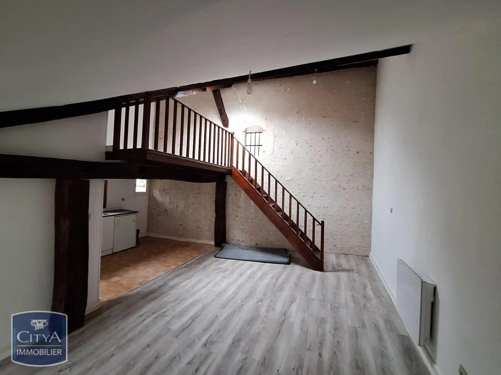 Photo 1 Appartement 1 pièce 35.76m²