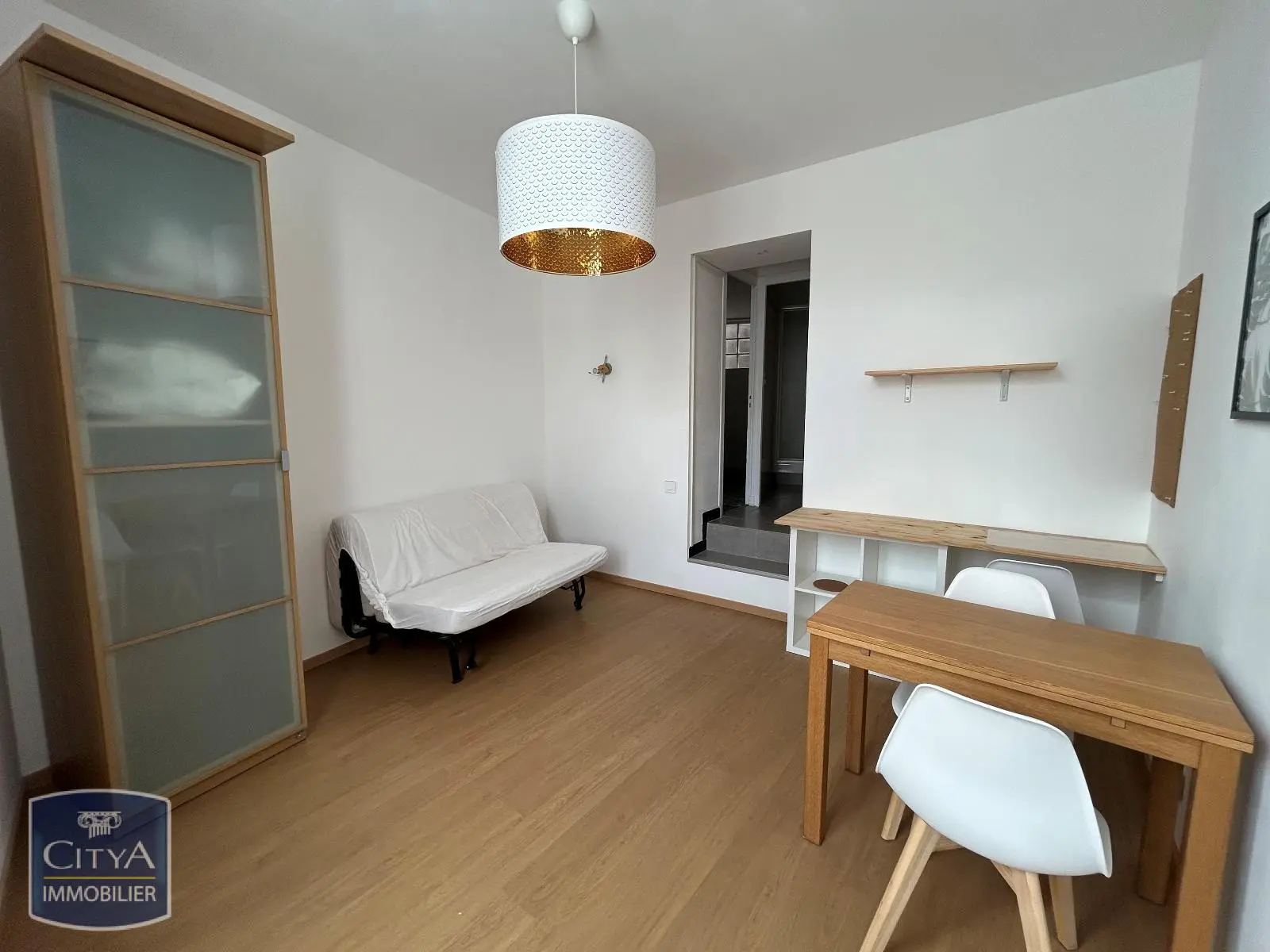 Photo 1 Appartement 1 pièce 19.35m²