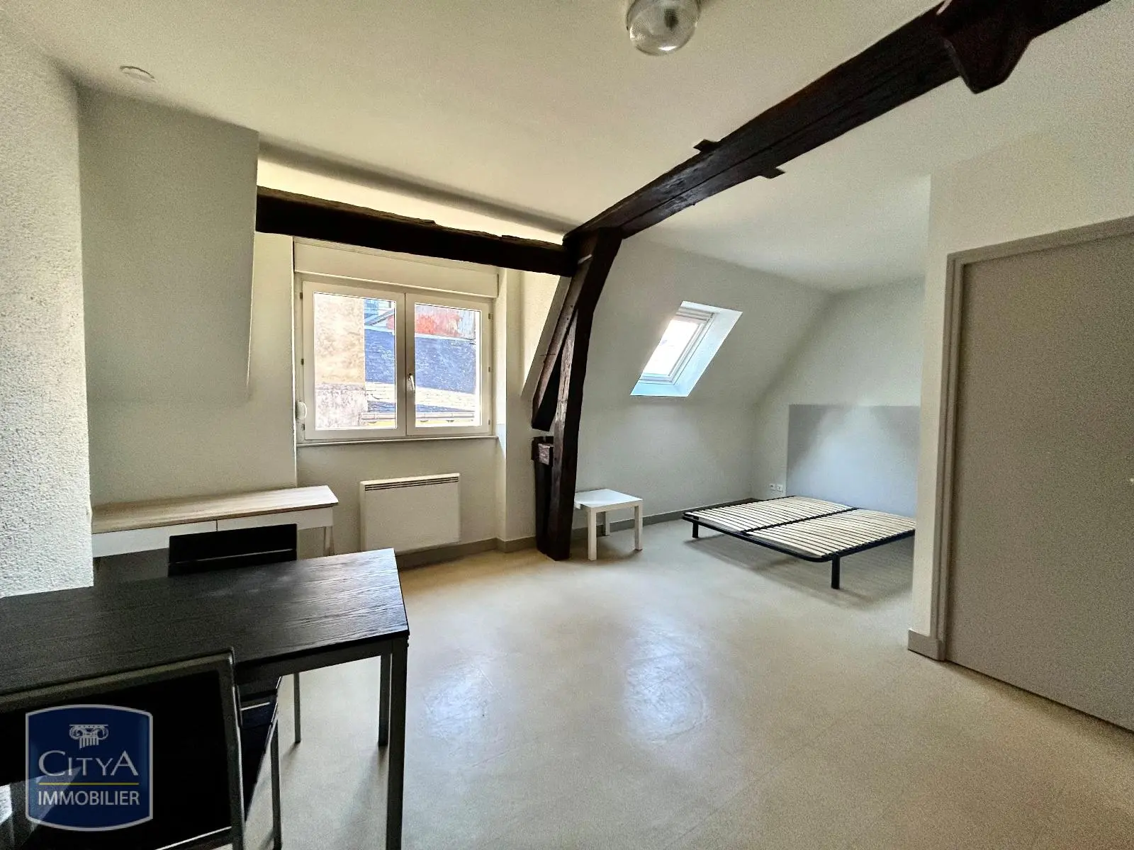 Photo 2 Appartement 1 pièce 24.08m²