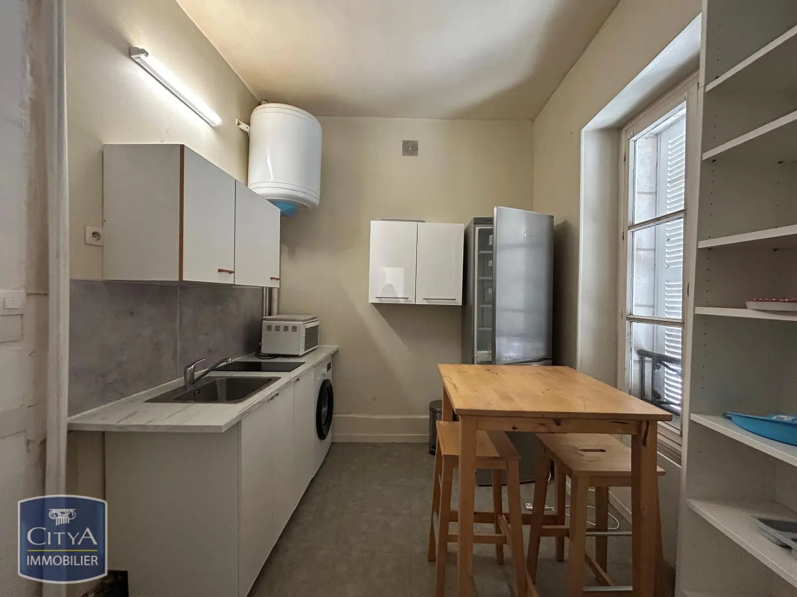 Photo 2 Appartement 1 pièce 28.21m²