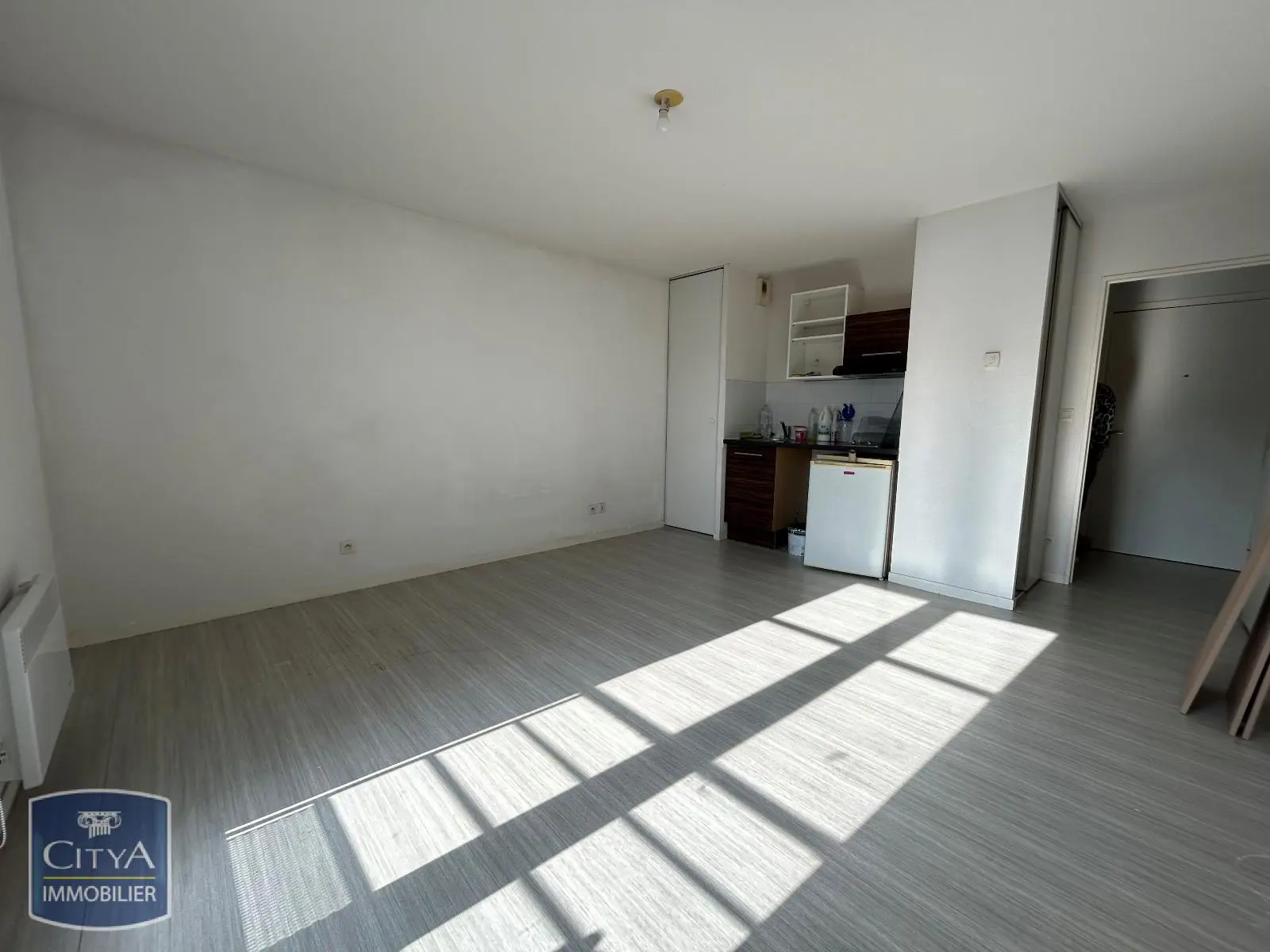 Photo 2 Appartement 1 pièce 24.7m²