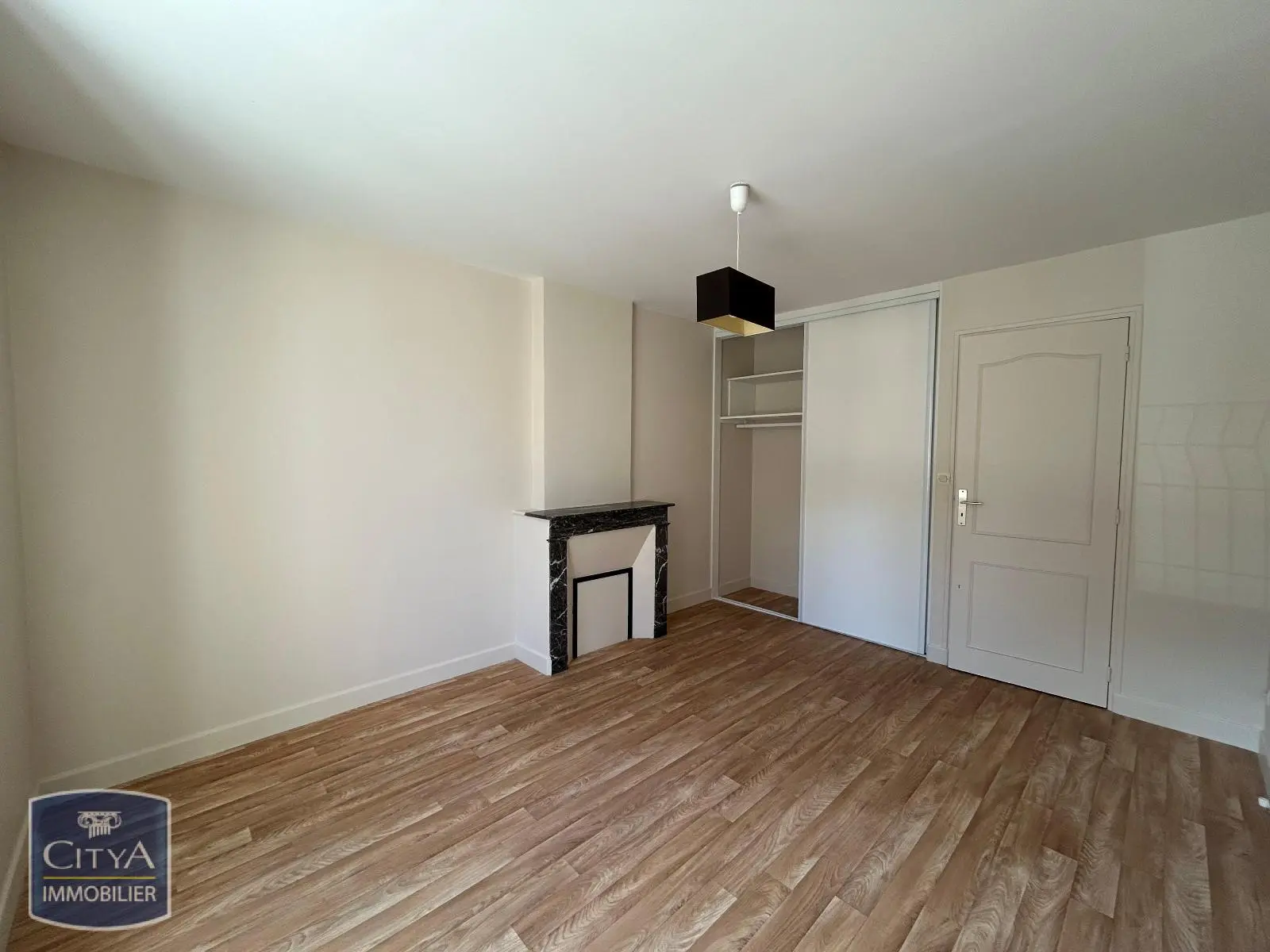 Photo 2 Appartement 2 pièces 45m²