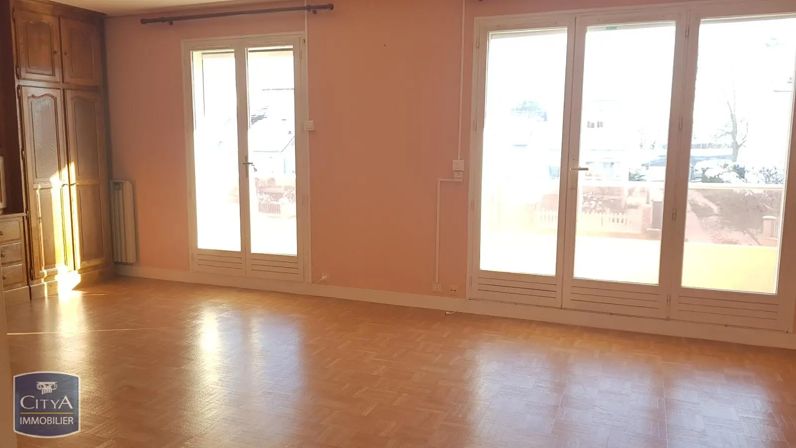 Photo 2 Appartement 4 pièces 80.05m²
