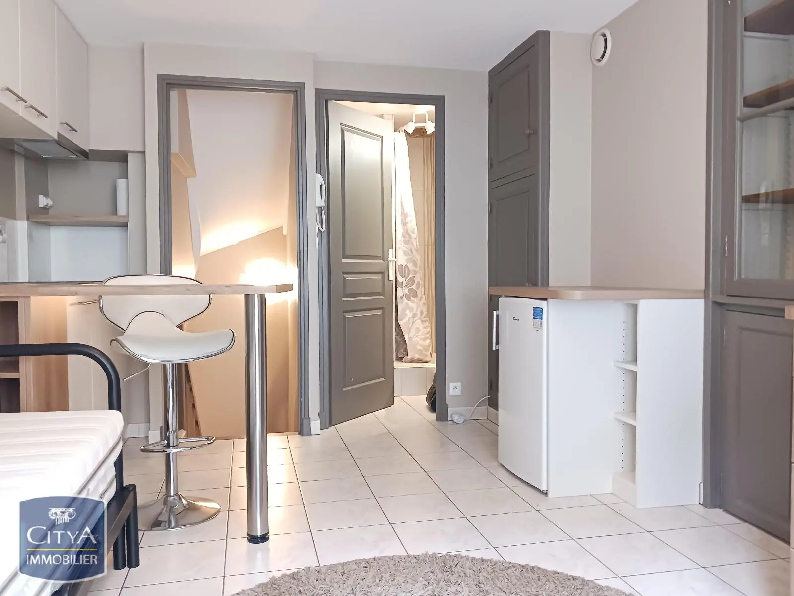 Photo 1 Appartement 1 pièce 18.07m²