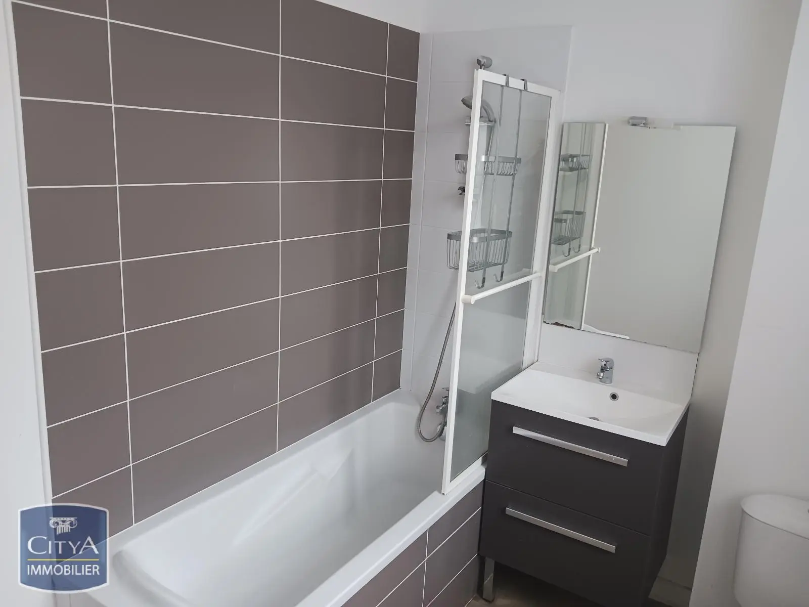 Photo 8 Appartement 5 pièces 96.93m²