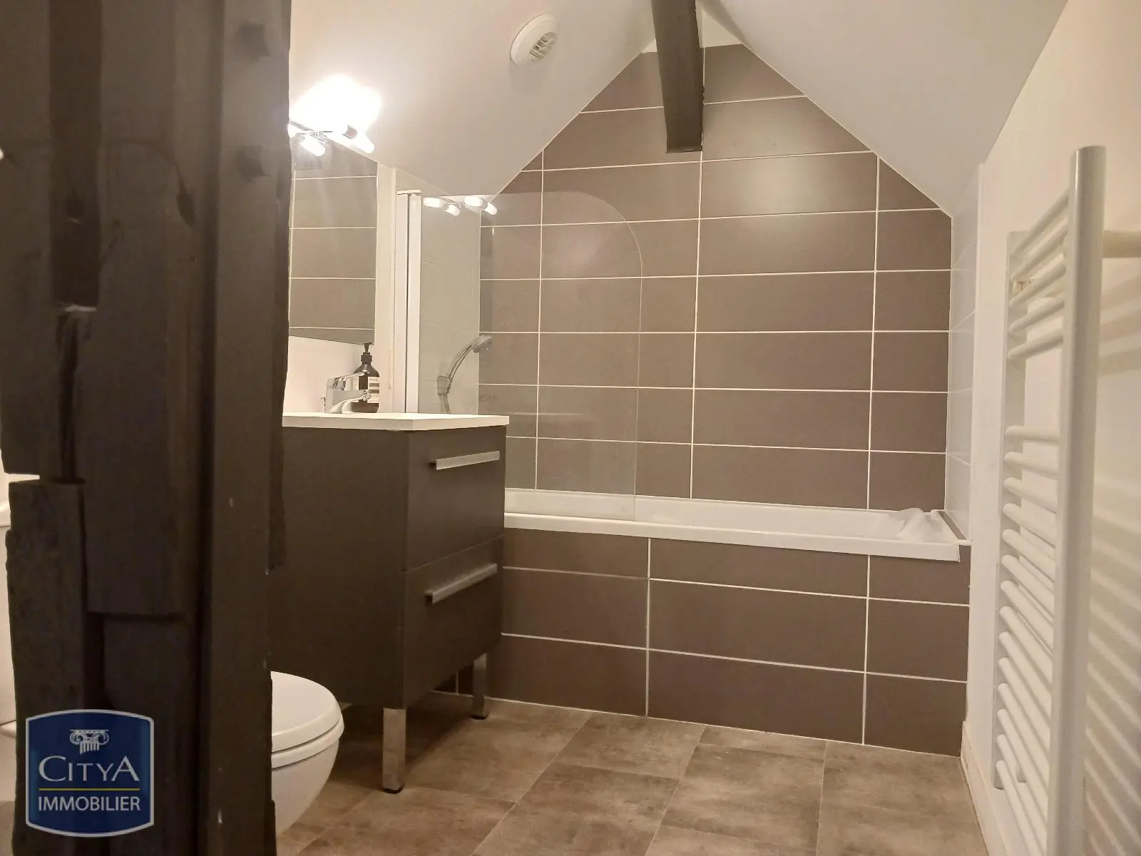 Photo 4 Appartement 5 pièces 96.93m²