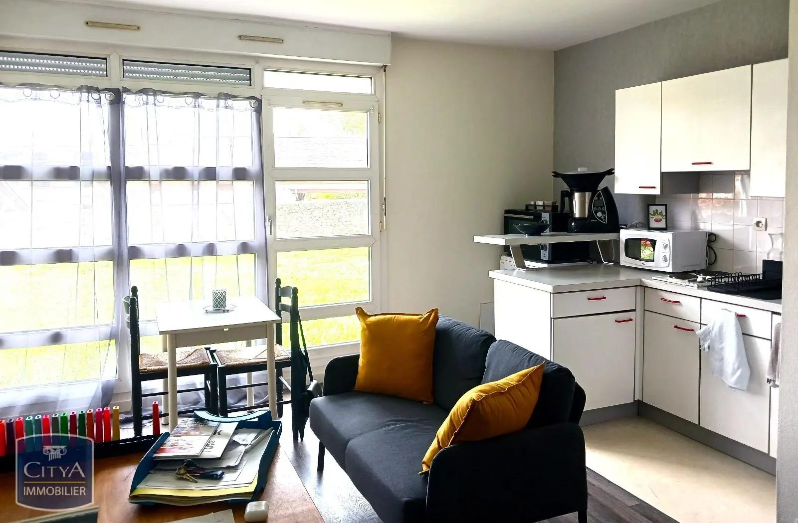 Photo 2 Appartement 1 pièce 32.75m²