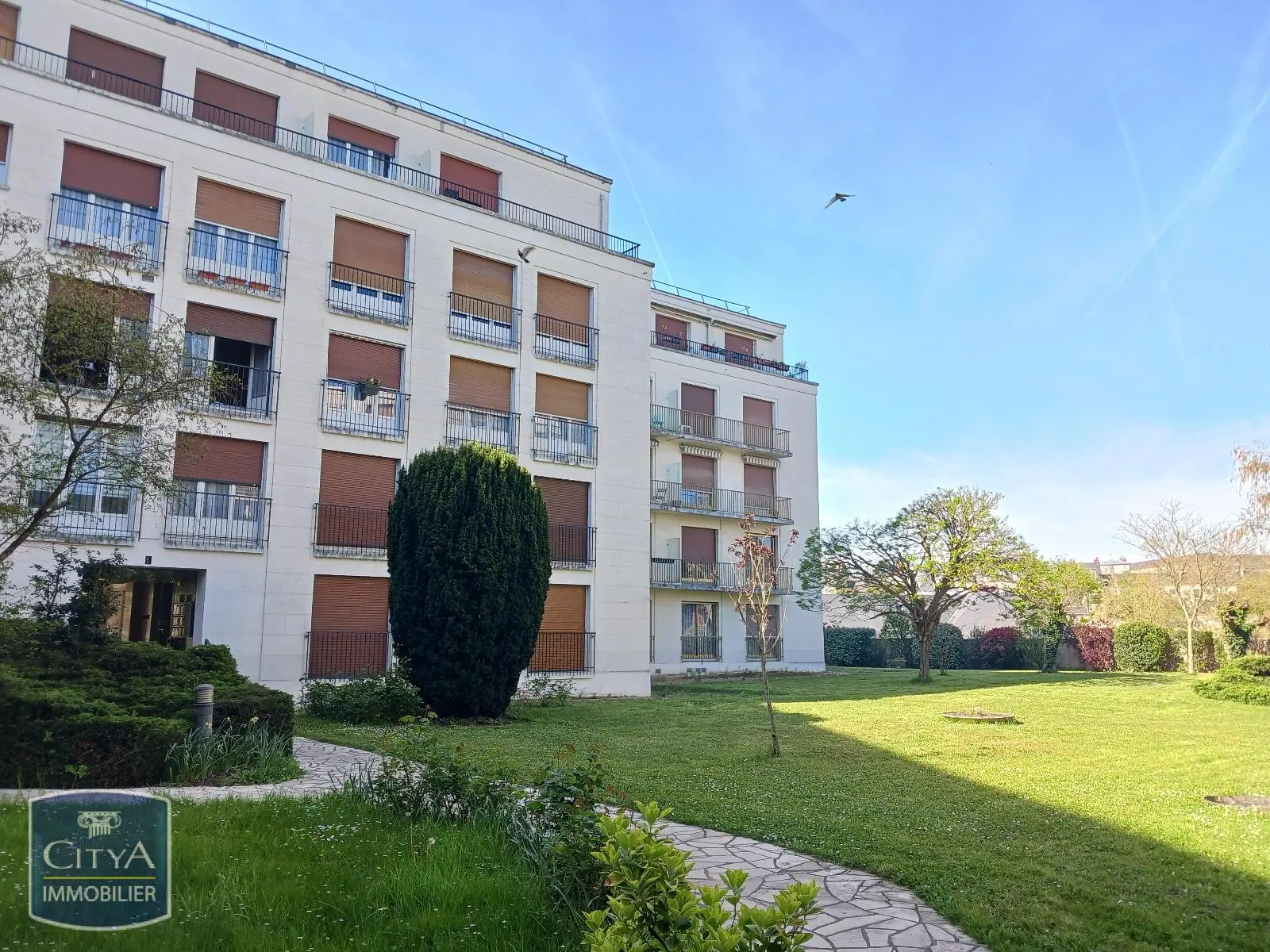 Photo 1 Appartement 1 pièce 31.05m²