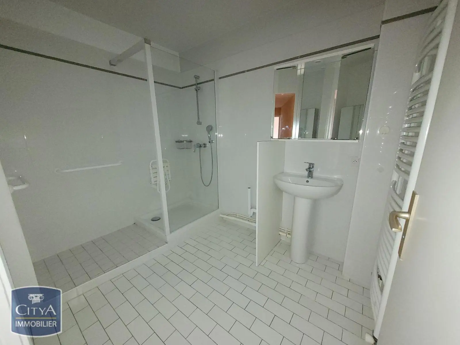 Photo 6 pour Appartement 3 pièces 74m² Photo 6 Appartement 3 pièces 74m²