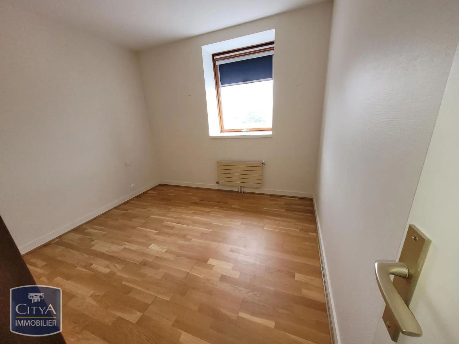 Photo 4 pour Appartement 3 pièces 74m² Photo 4 Appartement 3 pièces 74m²