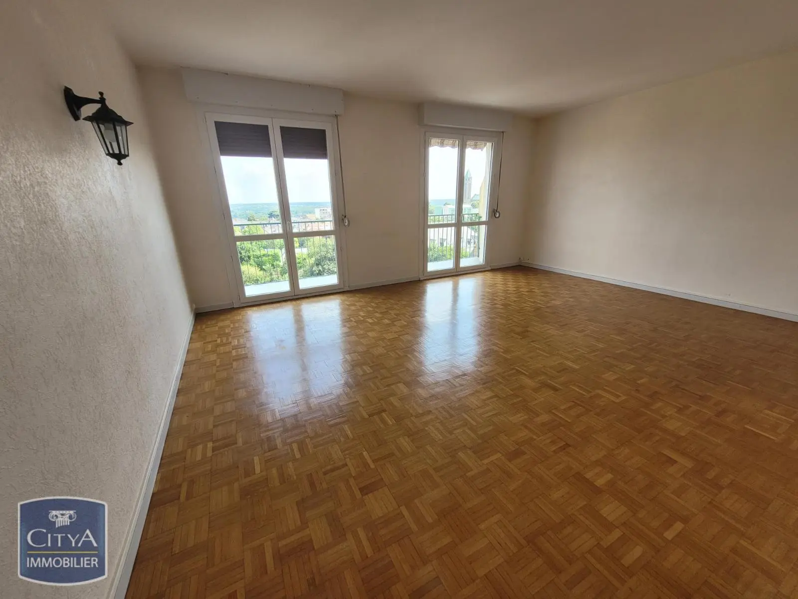 Photo 2 Appartement 3 pièces 75.37m²