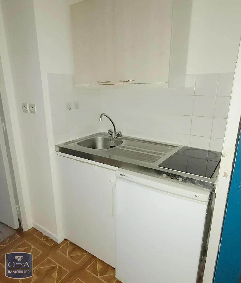 Photo 3 Appartement 1 pièce 16.79m²
