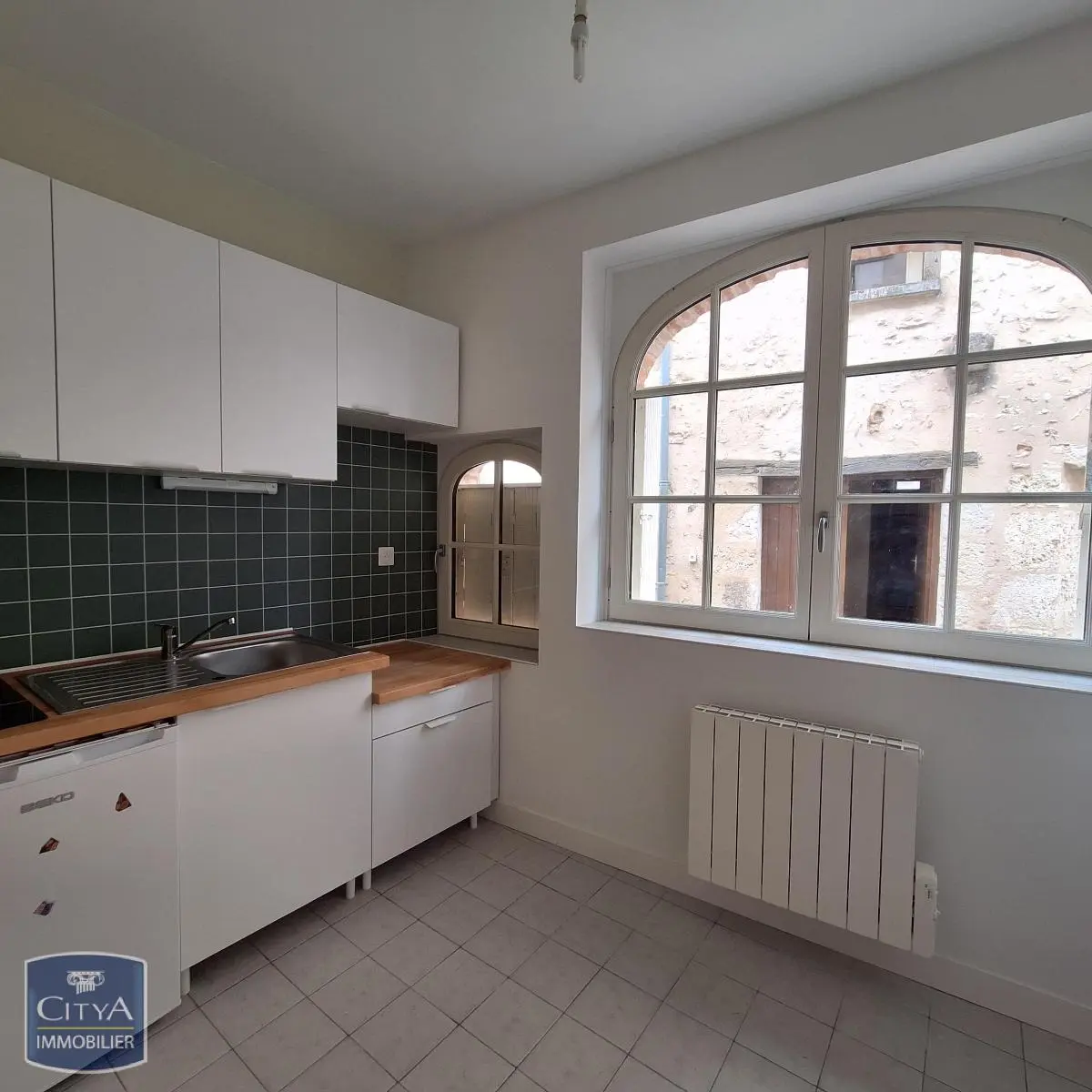 Photo 1 Appartement 1 pièce 28.1m²