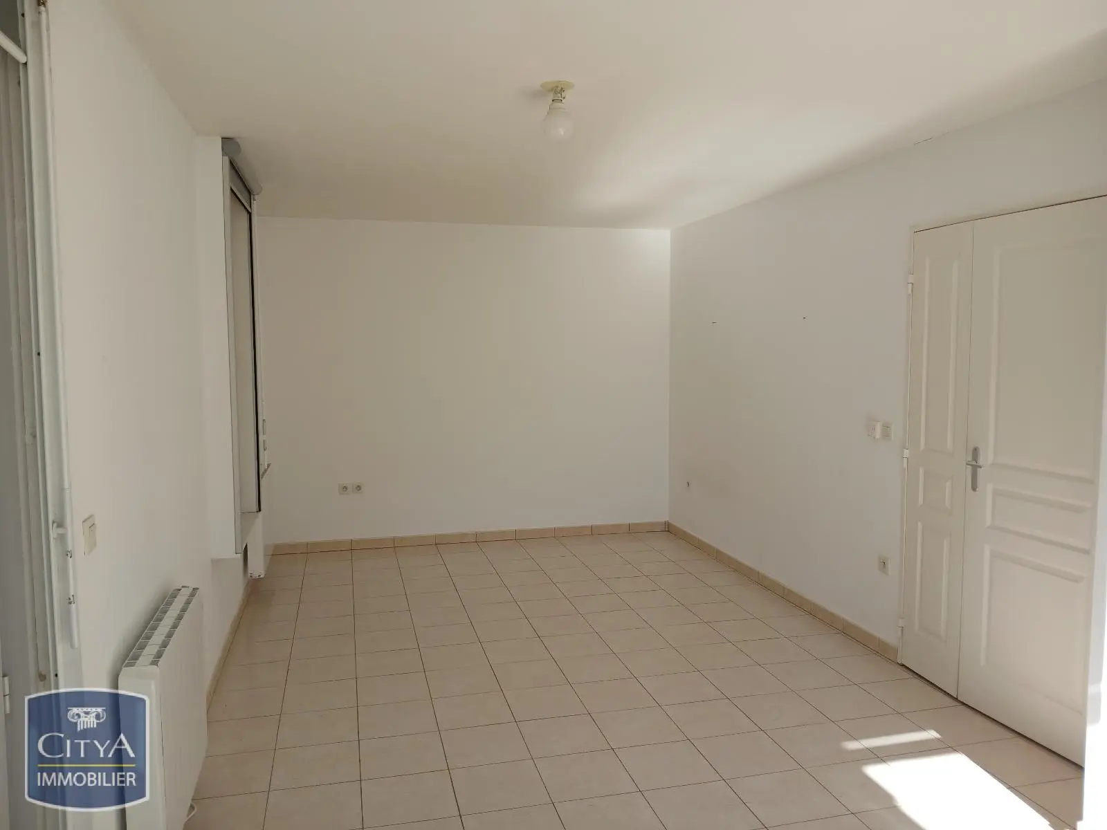 Photo 2 Appartement 1 pièce 36.86m²