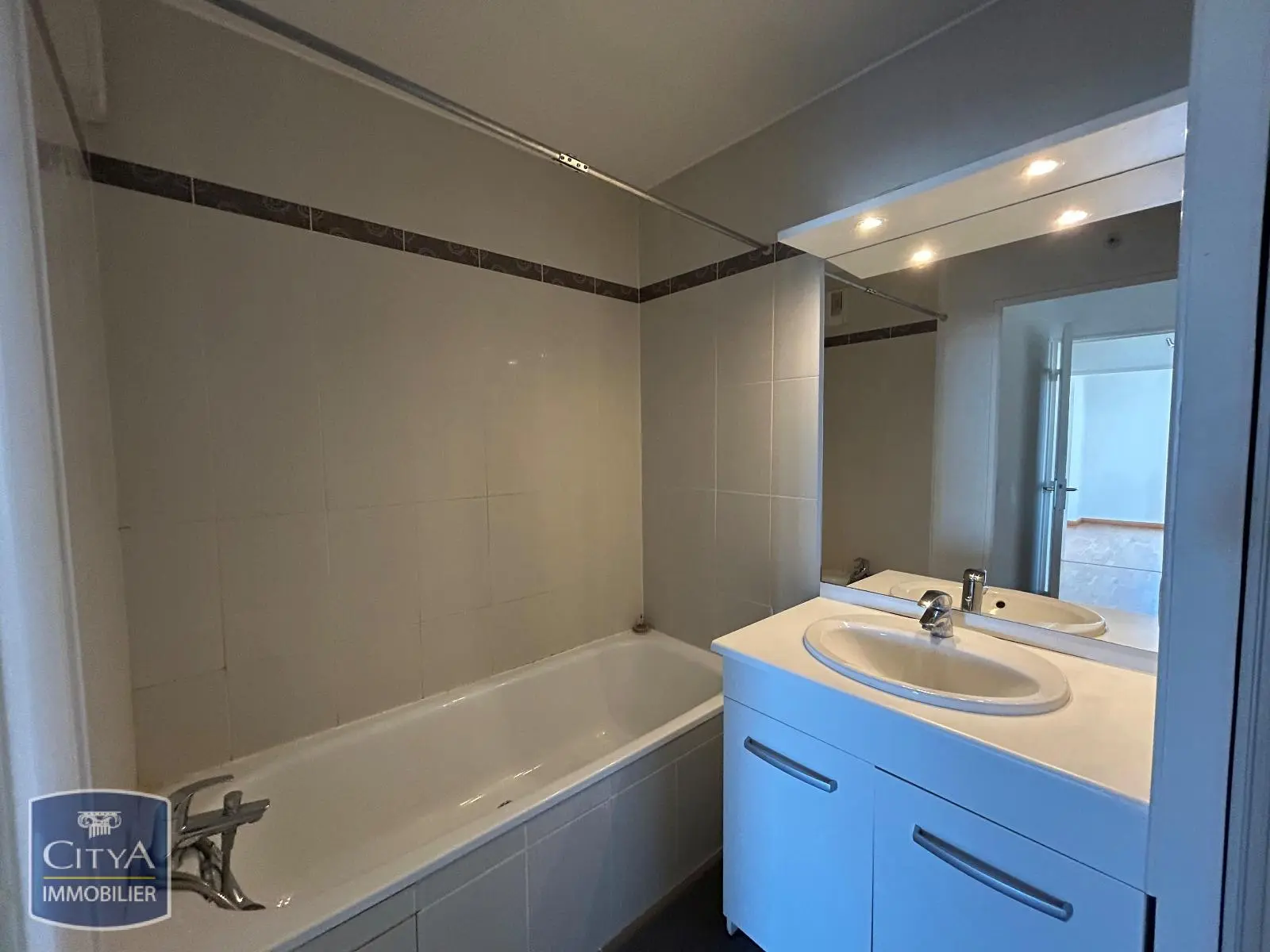 Photo 7 Appartement 2 pièces 51.18m²