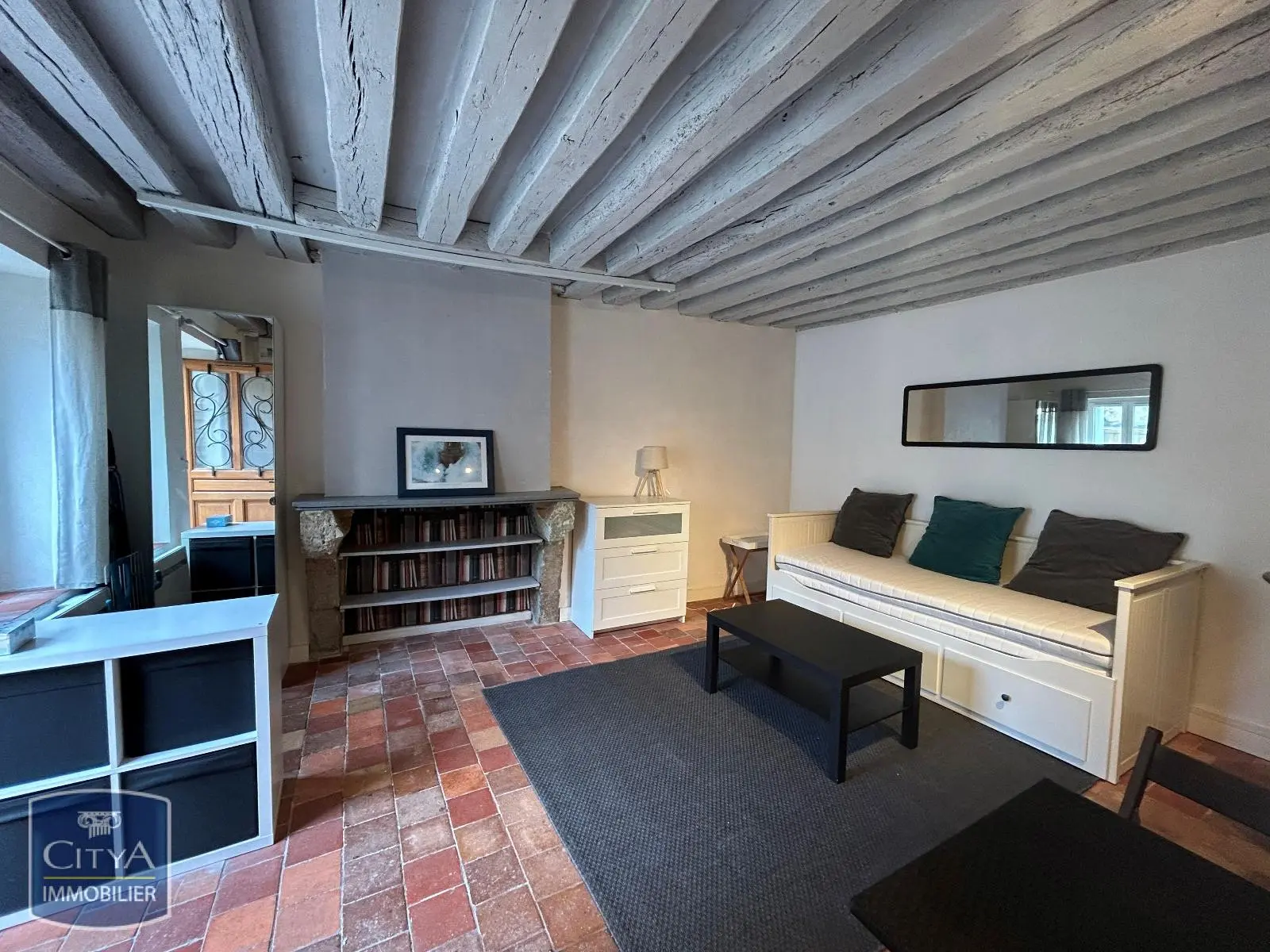 Photo 1 Appartement 1 pièce 25m²