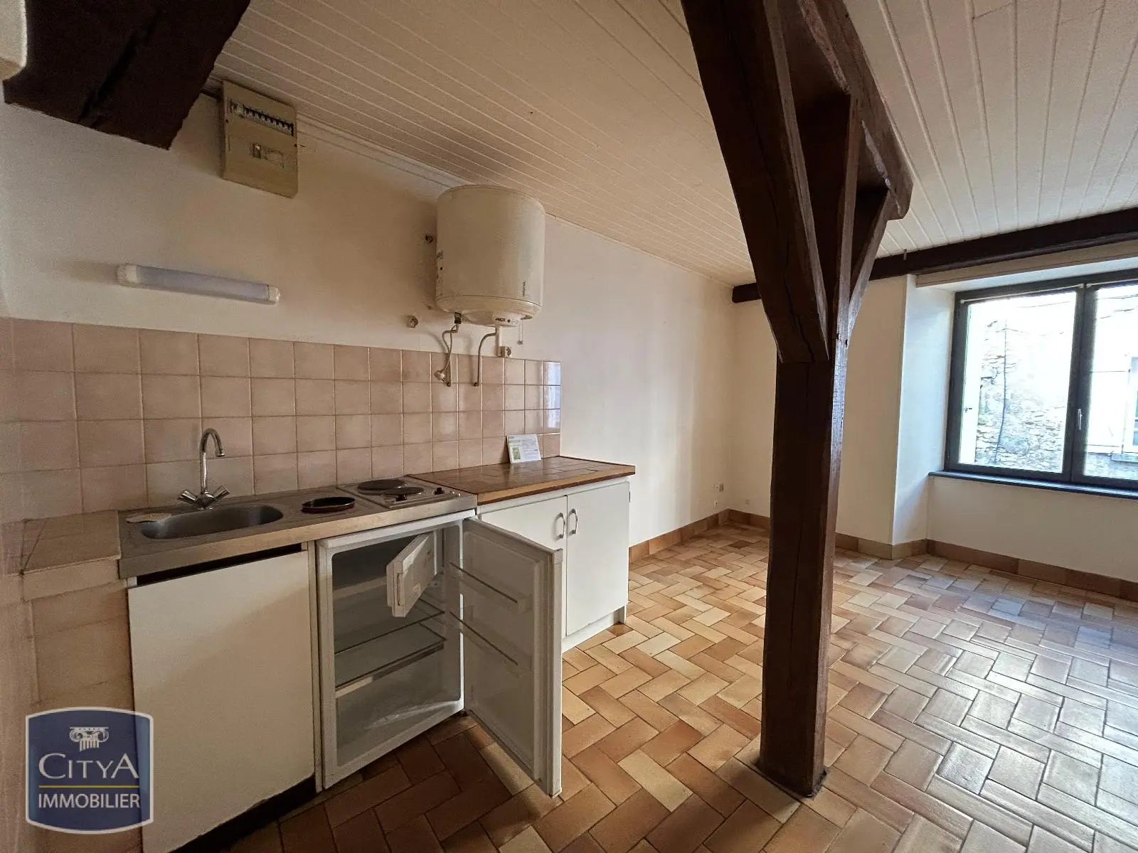 Photo 2 Appartement 1 pièce 24.09m²