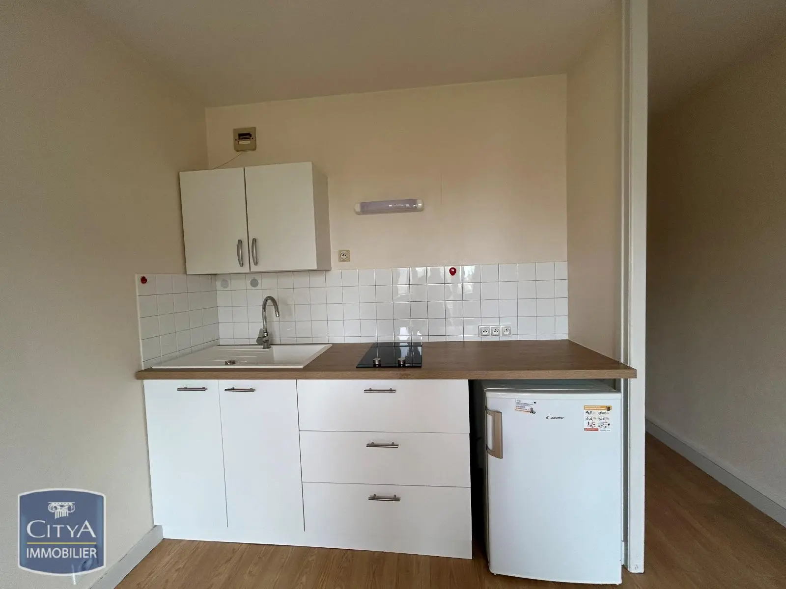 Photo 3 Appartement 1 pièce 18.38m²