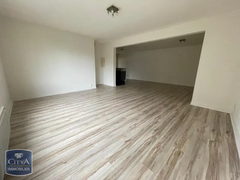 Photo 1 Appartement 2 pièces 65.86m²