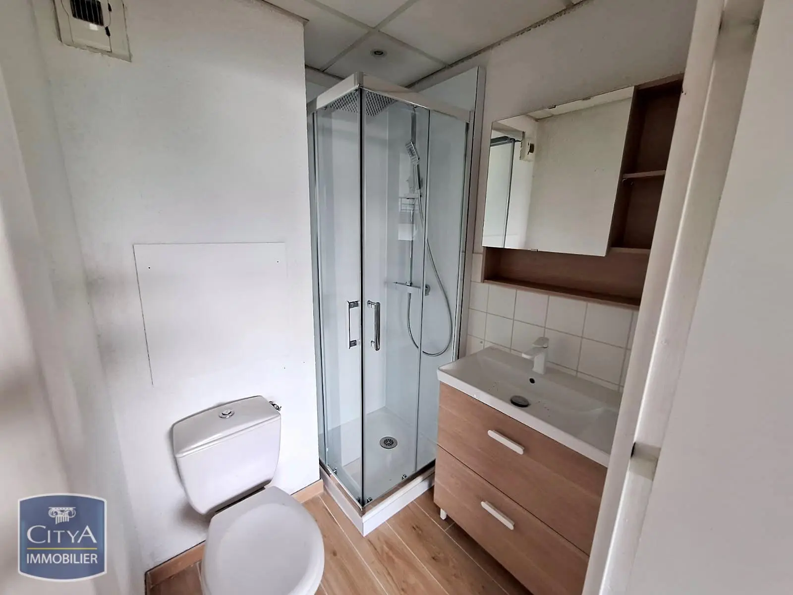 Photo 3 Appartement 1 pièce 16.8m²