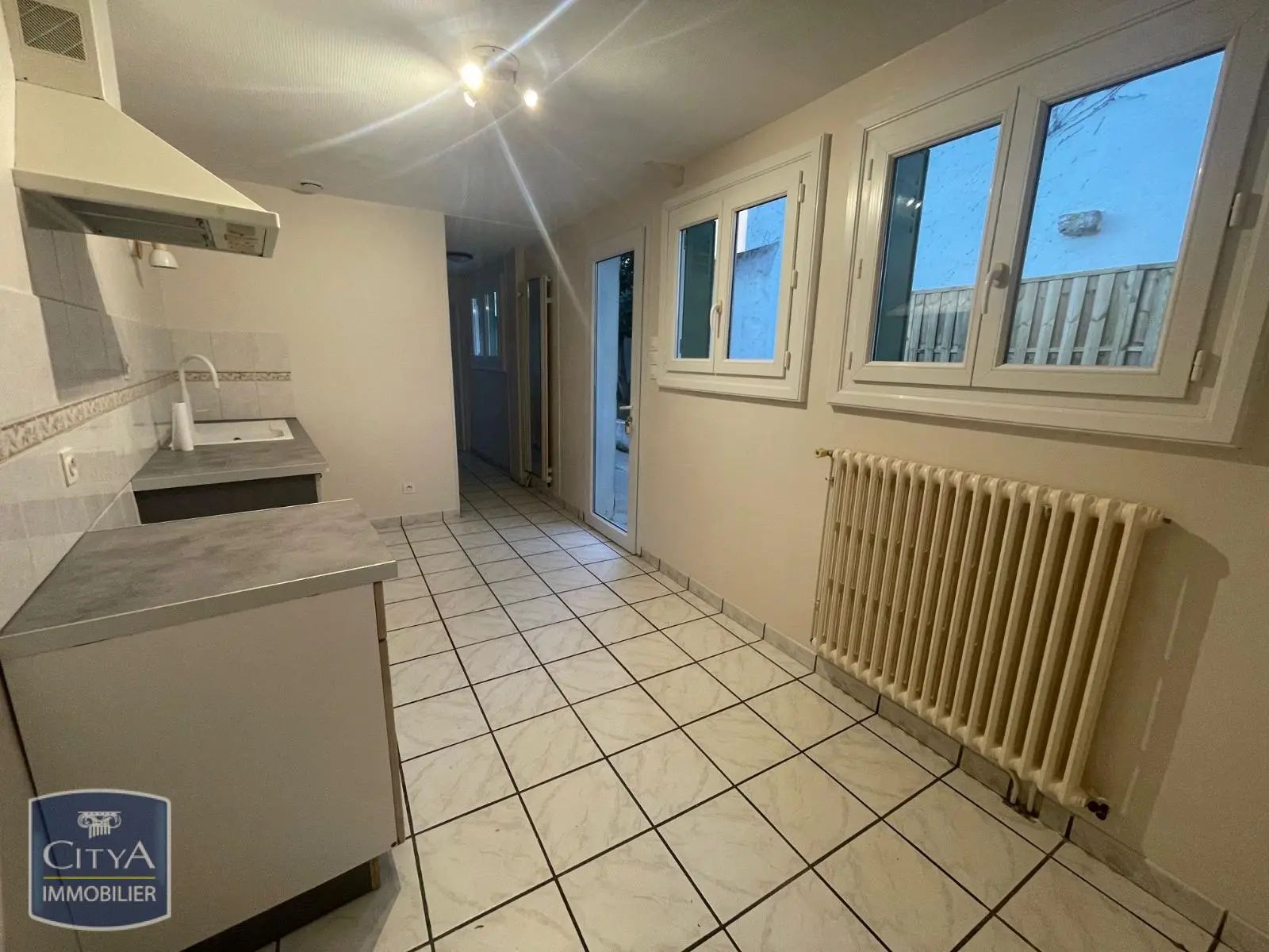 Photo 3 Appartement 1 pièce 45.73m²
